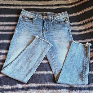 Hudson Midrise Natalie super skinny Women's Blue Denim Jeans.Size 28